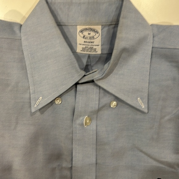 2 Brooks Brothers // Regent Fit Dress Shirts - Picture 4 of 5